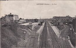 53 LOUVERNE La Gare ,légère Déformation D'aspect - Louverne