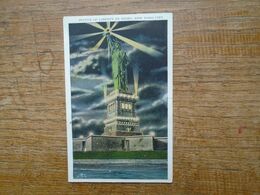 états-unis , Statue Of Liberty , New York Harbor At Night - Statue Of Liberty