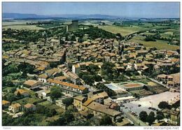 Carte Postale 84.  Chateauneuf-du-Pape  Vue D'avion Trés Beau Plan - Chateauneuf Du Pape