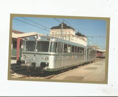 ESTACION DE LLEIDA MAYO 2001 (247) AUTOMOTOR DIESEL FERROBUS 591.557.4+ FRC 524 - Lérida