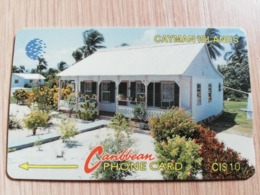 CAYMAN ISLANDS  CI $ 10,-  CAY-8C  CONTROL NR 8CCIC  WHITE CAYMAN HOUSE   NEW  LOGO     Fine Used Card  ** 3077** - Iles Cayman