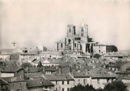 SAINT BONNET LE CHATEAU VUE GENERALE SUR LA CATHEDRALE - Sonstige & Ohne Zuordnung