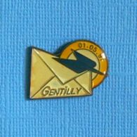 1 PIN'S //  **  LA POSTE / 01.05.91 GENTILLY ** - Postes