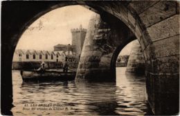 CPA Les SABLES-d'OLONNE - Sous Les Arcades Du Chenal (112671) - Saint Florent Des Bois