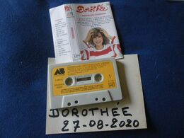 DOROTHEE K7 AUDIO VOIR PHOTO...ET LIRE IMPORTANT...  REGARDEZ LES AUTRES (PLUSIEURS) - Audiokassetten