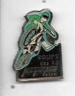 Pin's  Sport  Cyclisme ? Moto ?  COUPE  Des  AS  NC  PERNOIS  6 - 10 - 91 - Cyclisme