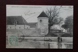 CHATEAUNEUF-EN-THIMERAIS (28) - LA FERME DU POIRIER-FLEURI - Châteauneuf