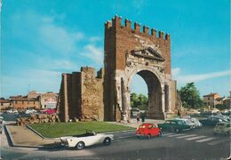 Italien - Rimini - Arc D 'Augusto - Cars - Sport Car  - Triumpf ? - Carpi