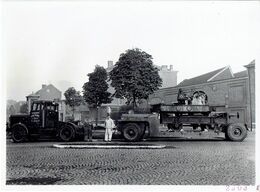 PHOTO Originale De 1948 (24 X 17,5 Cm) LIEGE - Camion-tracteur BROSSEL Frères PIEUX FRANKI  196 Rue Grétry LIEGE - Automobili