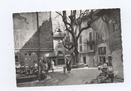 06/CPSM (15x10.5) - Vence - Place Du Peyra - Vence