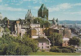 ( Canada Entier Stationery Ganzsachen Carte Postale Post Card Illustrée .. 8 Cents ..  Château De Fontenac - 1953-.... Reinado De Elizabeth II