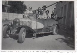 Photo Voiture  Années 30  Avec Familles Format 9/6 - Automobile