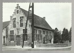 ***  2 X WACHTEBEKE  ***    -   Vierschaargebouw + Hallenkerk - Wachtebeke