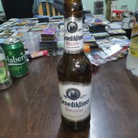 Germany-bottles Beer-(Beer Benedictiner-Duisburg-Germany)-(5.40%)-(330mil)-good - Beer