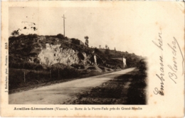 CPA Availles-Limousines - Butte De La Pierre-Fade Prés Du Grand-Moulin (111771) - Availles Limouzine