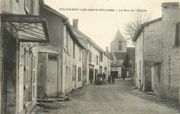 52  COLOMBEY LES DEUX EGLISES - LA RUE DE L'EGLISE - Colombey Les Deux Eglises