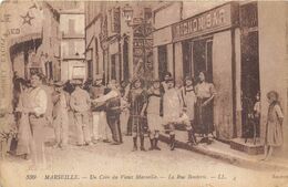 13-MARSEILLE-UN COIN DU VIEUX MARSEILLE, LA RUE BOUTERIE - Non Classés