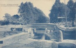 11 : Sallèles D'Aude  : Le Chantier  Au Pont Du Canal , Péniche    ///   REF . Aout 20   ///  N° 12.392 - Salleles D'Aude