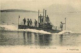 SOUS MARINS   " Le Grondin " - Sous-marins