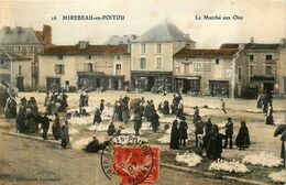 Mirebeau En Poitou * Le Marché Aux Oies * Foire * épicerie Parisienne - Mirebeau