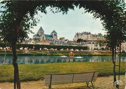 SAINT AIGNAN. -  Le Square De La Plage, L'Eglise Et Le Château - Saint Aignan