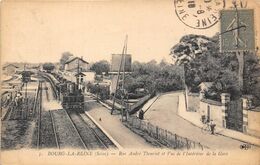 92-BOURG-LA-REINE- RUE ANDRE THEURIET ET VUE DE L'INTERIEUR DE LA GARE - Bourg La Reine