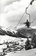 Pays Div- Ref X611- Autriche - Austria -sports D Hiver - Ski - Skieurs - Berwang In Tirol - Hochalm Sonnenlift - - Berwang
