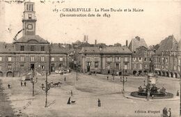 Charleville * La Place Duvale Et La Mairie - Charleville