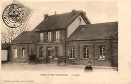Berguettes Isbergues * 1905 * La Gare * Ligne Chemin De Fer Pas De Calais * Berguette - Isbergues