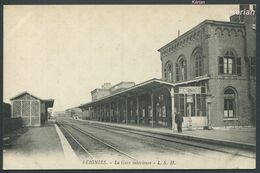 Feignies - La Gare Intérieure - L. S. H.  - Voir 2 Scans - Feignies