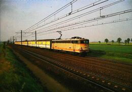 (1991) TRAIN POSTAL BB - Passant Devant TOURY (28)  Ligne Paris Orléans - Other & Unclassified