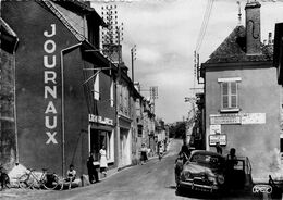 Graçay * Rue Basse * Librairie Maison De La Presse * Garage Automobile - Graçay