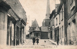 Neuillé-Pont-Pierre (Indre-et-Loire) Rue Du Bourg - Edition André Boucher - Carte A.B. N° 2056 Non Circulée - Neuillé-Pont-Pierre