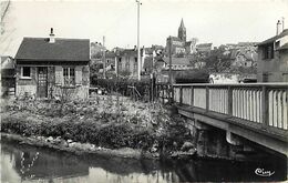 Depts Div- Ref AT936- Val D Oise - Santeuil - Vue Generale Et La Viosne - Petite Maison Près Du Pont - - Santeuil