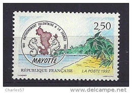 France:n°2735**  Mayotte Paysage Et Logo - Neufs