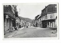 L'ISLE SUR LE DOUBS (25) La Grande Rue Commerces Pompe à Essence - Isle Sur Le Doubs