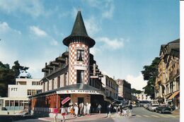 STATION THERMALE DE BAGNOLES-DE-L'ORNE - Hôtel La Potinière Et Rue Du Casino - Bagnoles De L'Orne