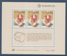 Açores - Portugal Bloc Neuf Europa 85 N°BF6 "Tocador De Tambor Da Folia"  Composé De 3 Timbres - 1985