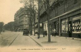 Paris 20ème * A LA PETITE JEANNETTE Commerce Magasin Vêtements Nouveautés * Avenue Gambetta - Arrondissement: 20