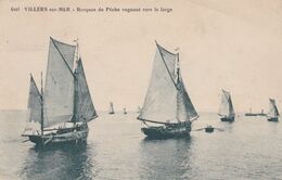 VILLERS Sur Mer- Villas - Barques De Pêche Voguant Vers Le Large -  20922 - - Villers Sur Mer