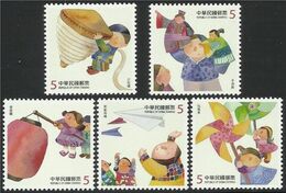 China Taiwan 2013 Children At Play Postage Stamps 5v MNH - Blocchi & Foglietti