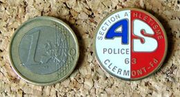 Pin's POLICE - Association Sportive Police Clermont-Fd 25mm Section Athlétisme - Peint Cloisonné - Fabricant Inconnu - Police