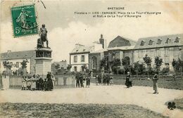 Carhaix * Place De La Tour D'auvergne Et Sa Statue - Carhaix-Plouguer