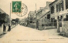 Erquy * La Rue Banche Et Les Postes - Erquy