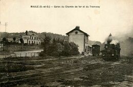 Maule * Gare * Gares Du Chemin De Fer Et Du Tramway Tram * Locomotive Train * Ligne Seine Et Oise - Maule