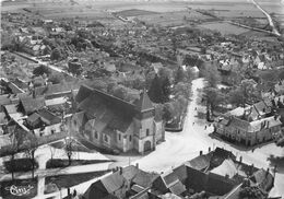 18-DUN-SUR-AURON- VUE AERIENNE L'EGLISE ET LA PLACE - Dun-sur-Auron