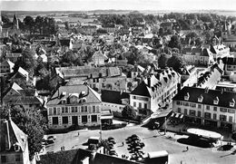 21-CHATILLON-SUR-SEINE- LA GRANDE PLACE ET LA POSTE VUE DU CIEL - Chatillon Sur Seine