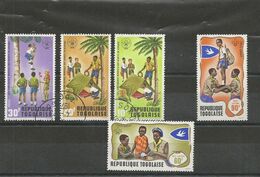 THEME SCOUTISME  TOGO  5  VALEURS  OBLITEREES. - Oblitérés