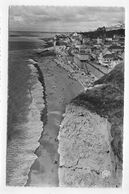 Delcampe - (RECTO / VERSO) AULT EN 1960 - N° 882 - VUE GENERALE DE LA PLAGE - BEAU TIMBRE ET FLAMME - FORMAT CPA VOYAGEE - Ault