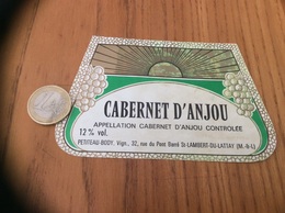 Ancienne Etiquette Vin « CABERNET D’ANJOU - PETITEAU-BODY - ST-LAMBERT-DU-LATTAY (49) » - Roséwijn